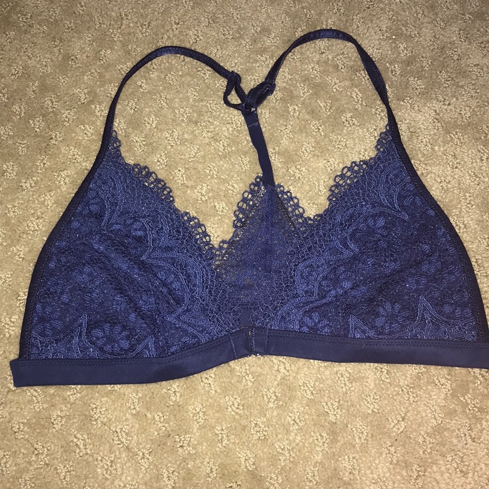 ✰ navy bralette ✰